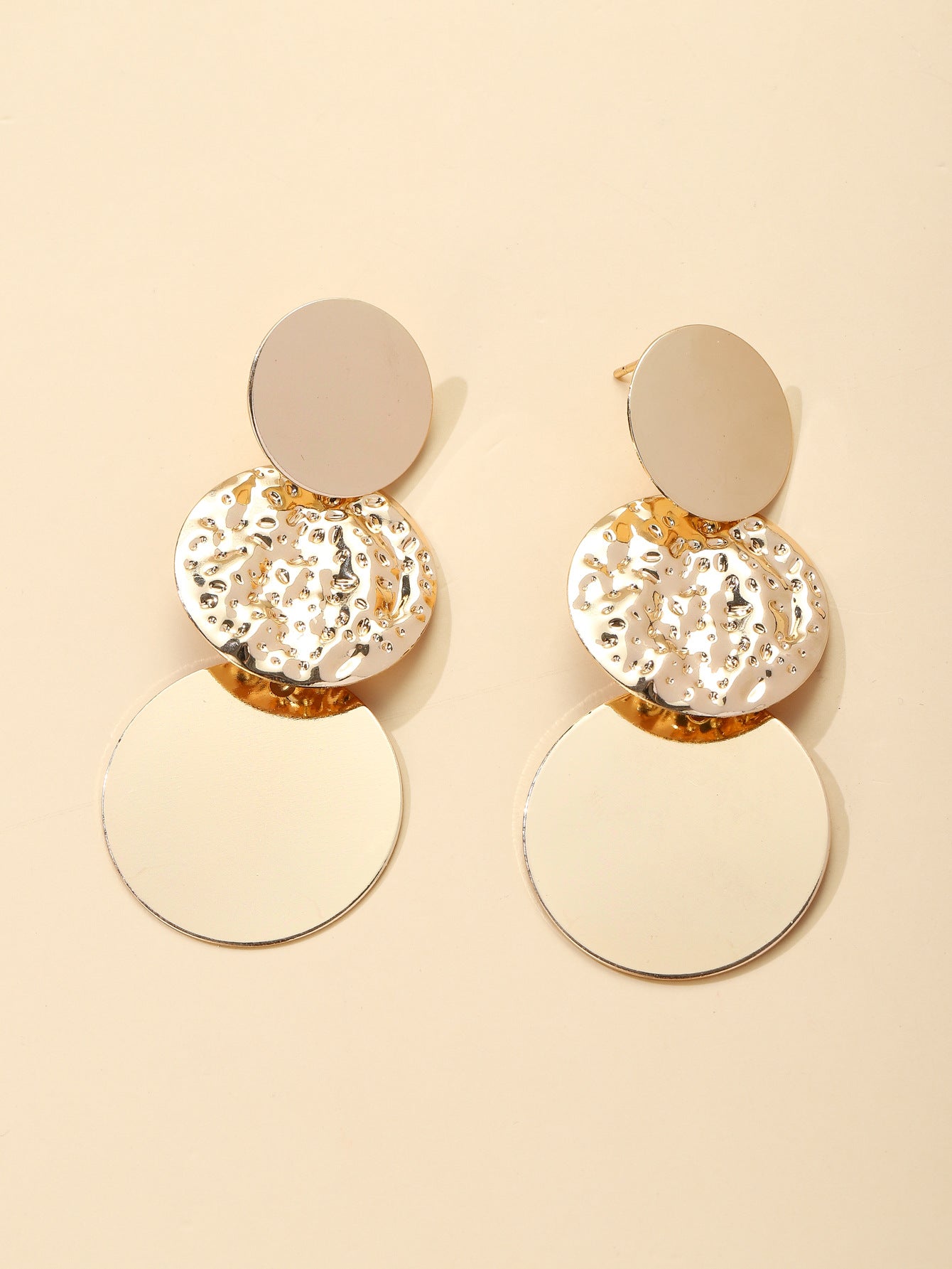 Simple Exaggerated Temperamental High Sense Round Ring Earrings Women